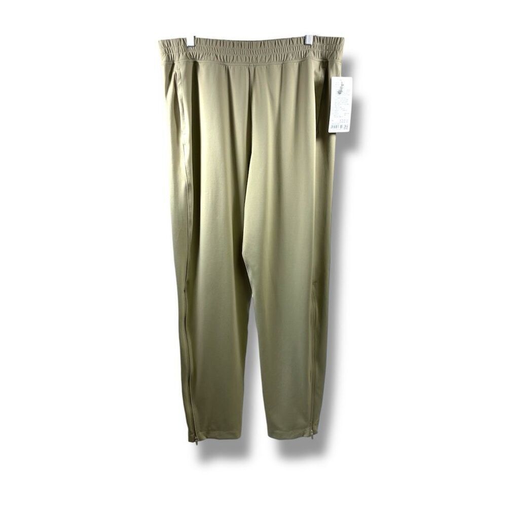 Lululemon NWT Everlux High Rise Zip Leg Track Pant in Sheer Oak Size XL